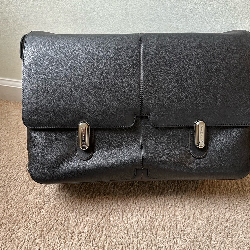 Samsonite messenger bag